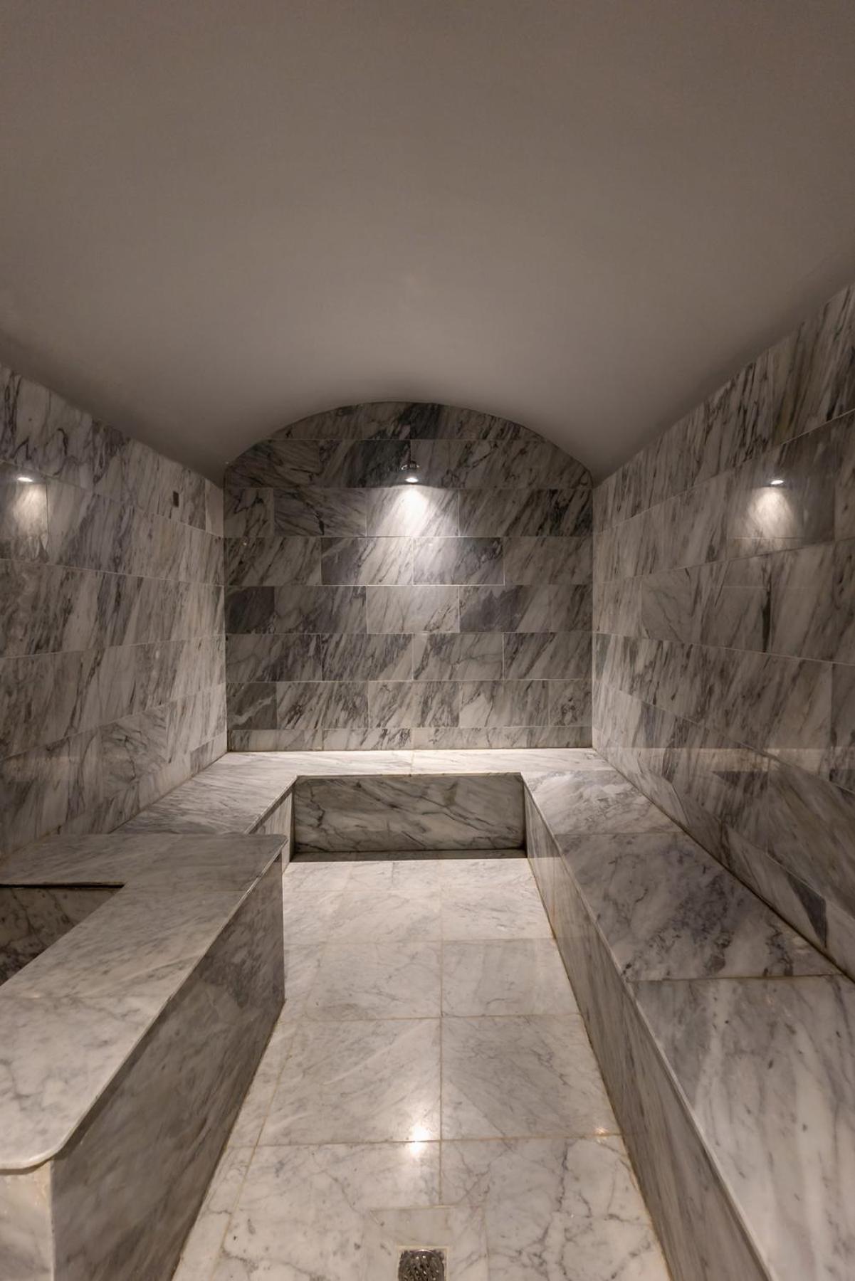 Tui Suneo Kenzi Europa Agadir Luaran gambar Turkish bath in Istanbul